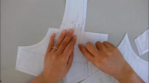 成人用纸做衣服视频